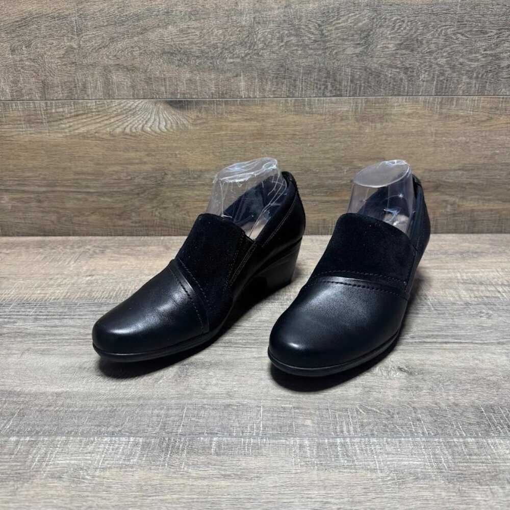 Clarks Emily Step Heel Black Leather/Suede Loafer Women's Size 9.5